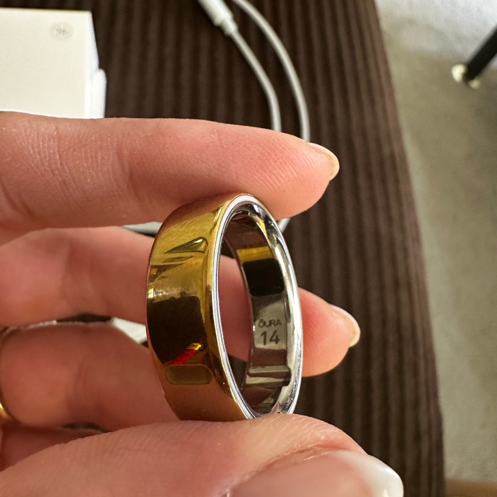Oura Gen 4 Gold Ring- size 14